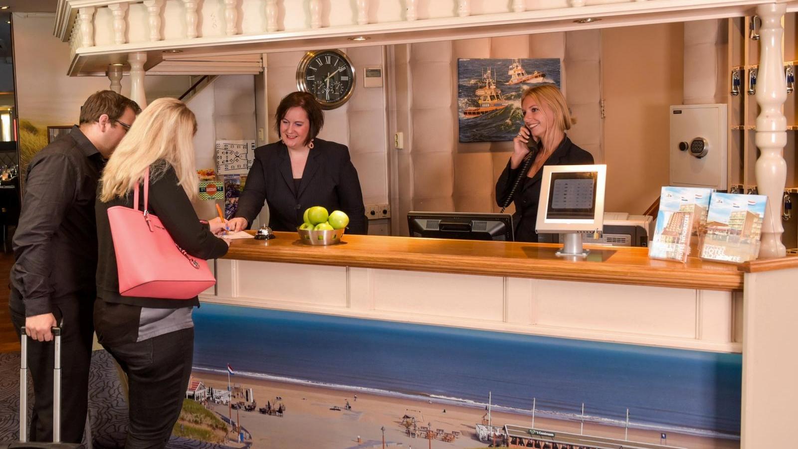 Reception - Hotel Noordzee